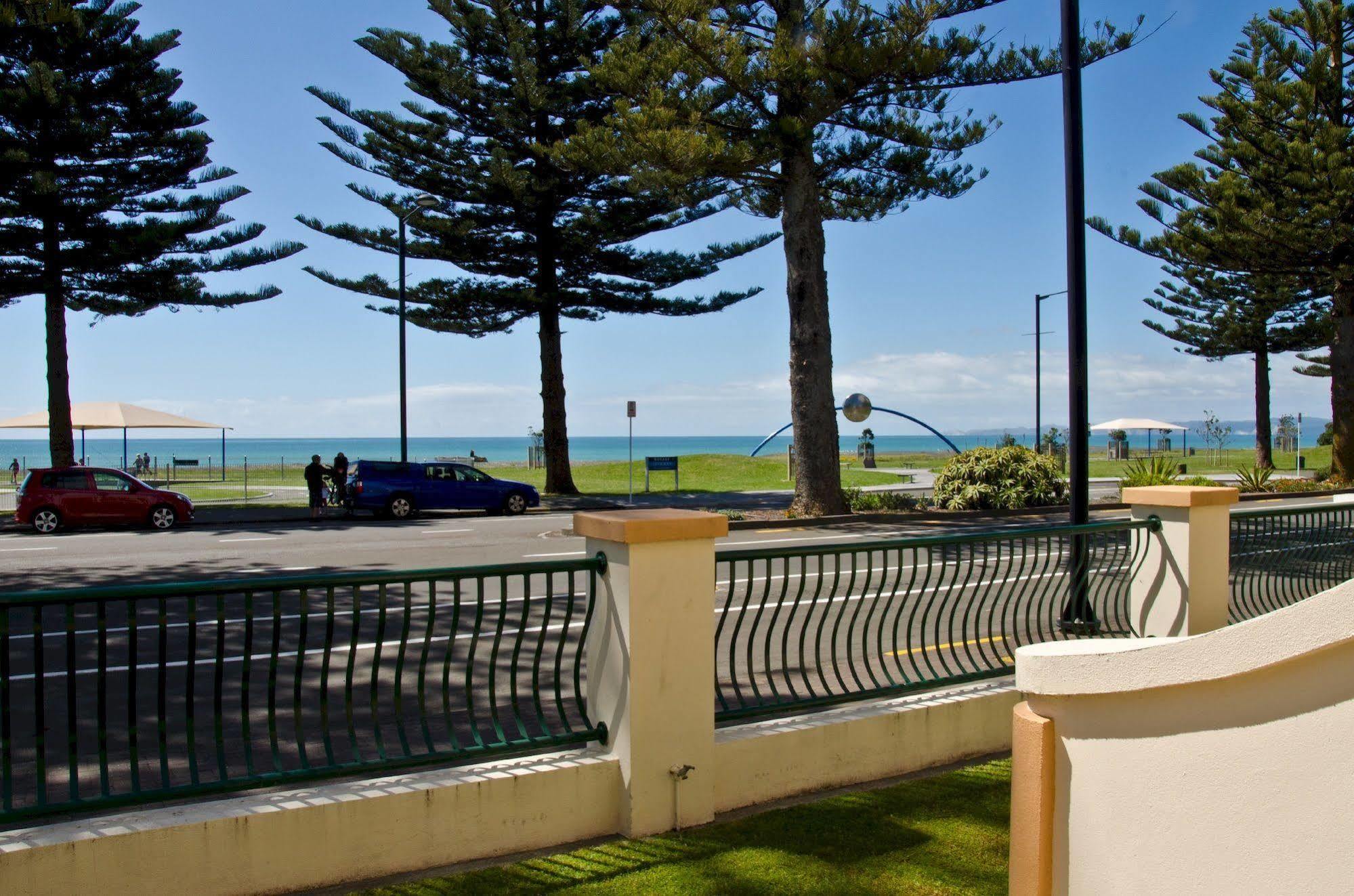 Beachfront Motel Napier Eksteriør billede